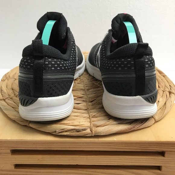 New Balance 711 Mesh Cross Training Shoe Black - Picture 5 of 9